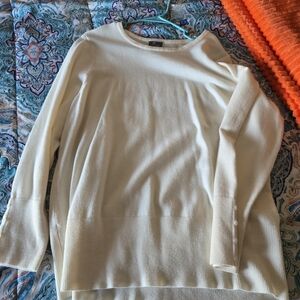 Women’s Boatneck Sweater